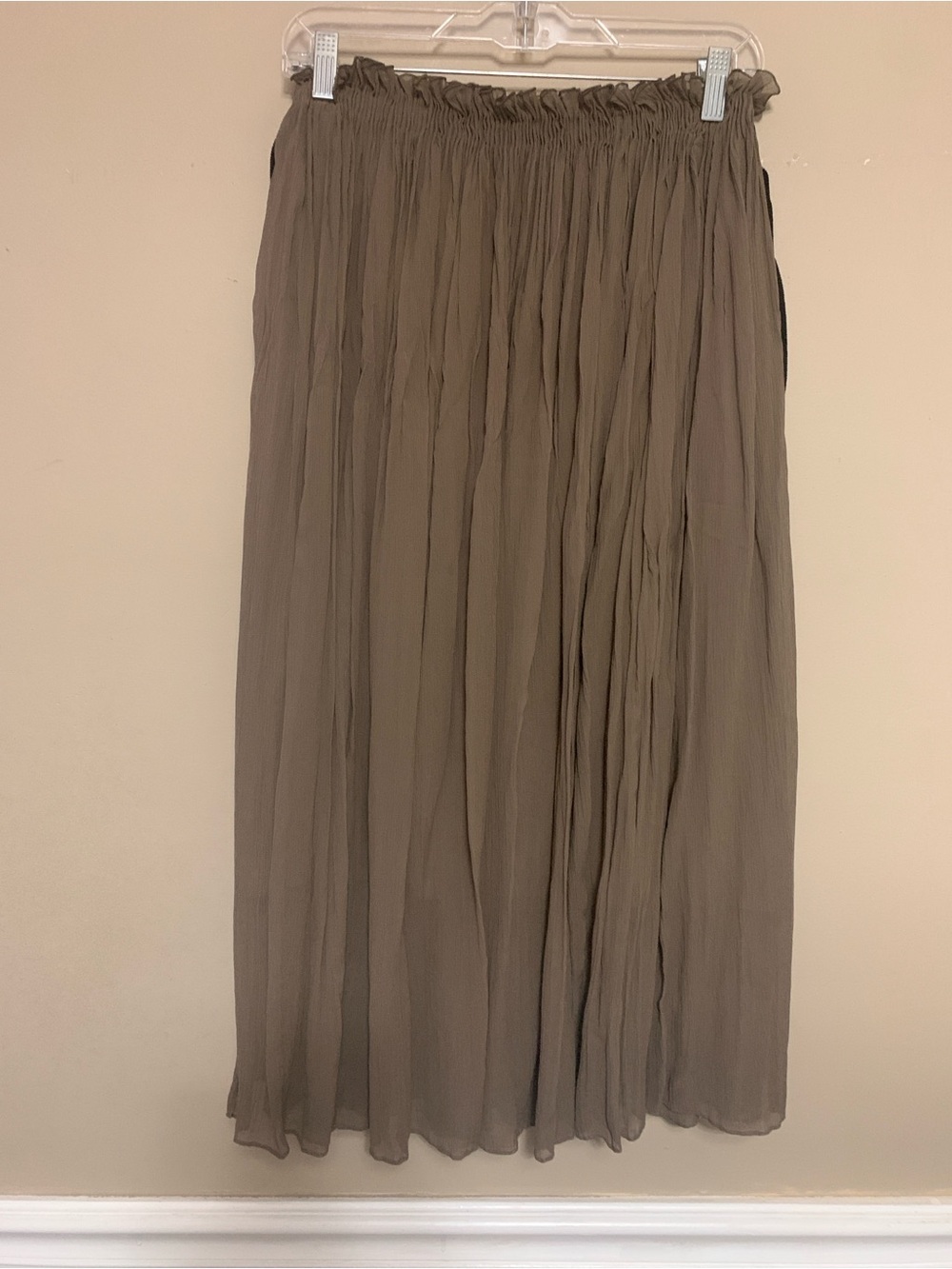 ICICLE ATELIER Women’s Olive Brown Long Silk Gauzy Textured Skirt SZ 8 Pleated